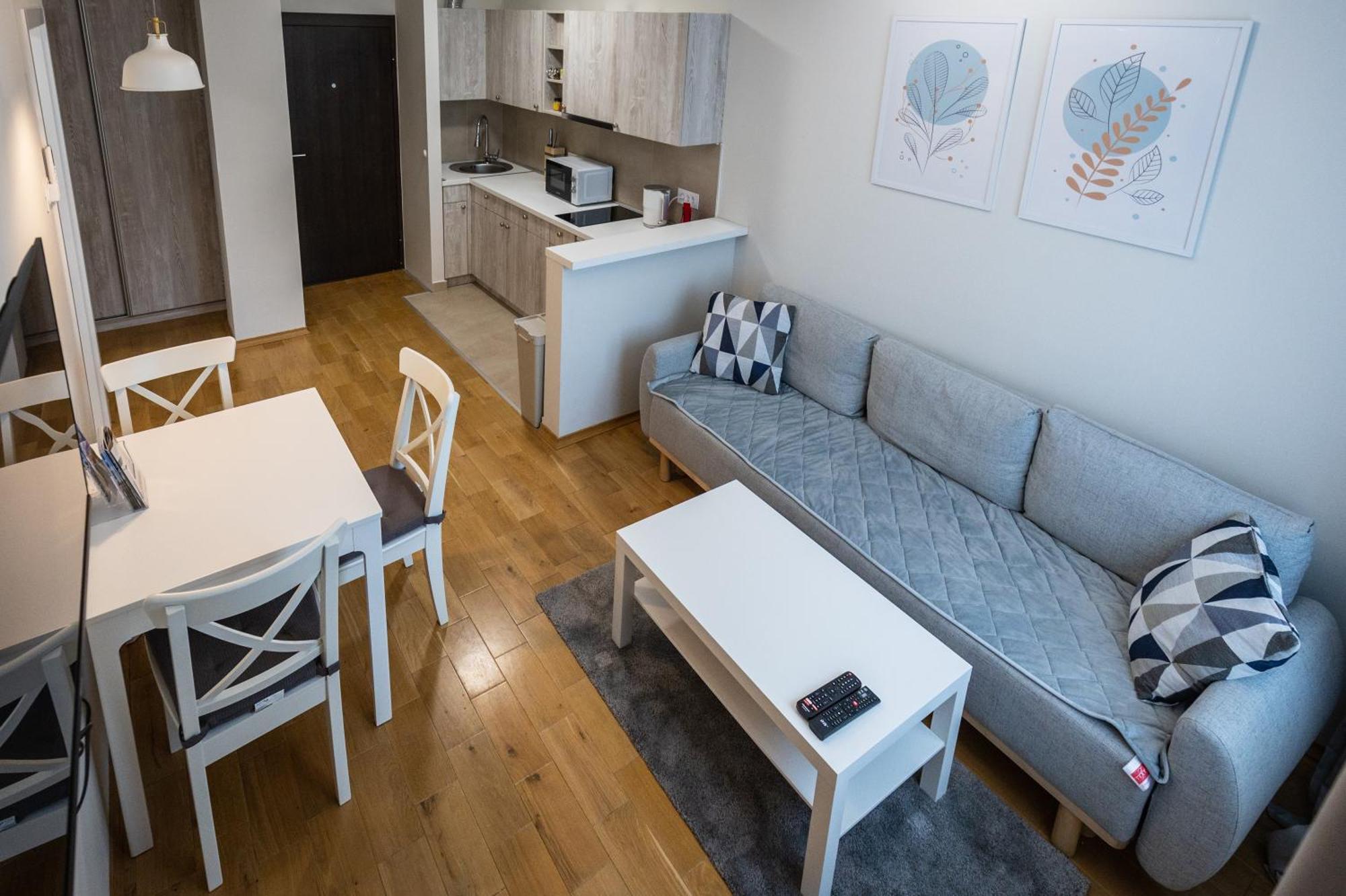 Black & White Apartment Subotica Eksteriør bilde